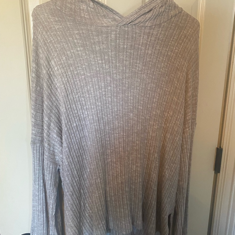 American eagle long sleeve
